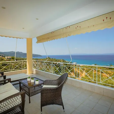 Aleka's House κρυμμένο μαργαριτάρι στο ακρογιαλι * Akrogiali