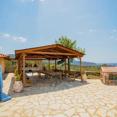 Aleka's House κρυμμένο μαργαριτάρι στο ακρογιαλι * Akrogiali